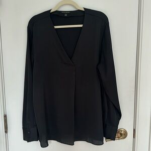 BANANA REPUBLIC LADIES XL SILKY SHEEN, BLACK, LONG SLEEVES, PULL OVER BLOUSE